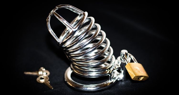 Chastity cage: introduction, models & our top picks